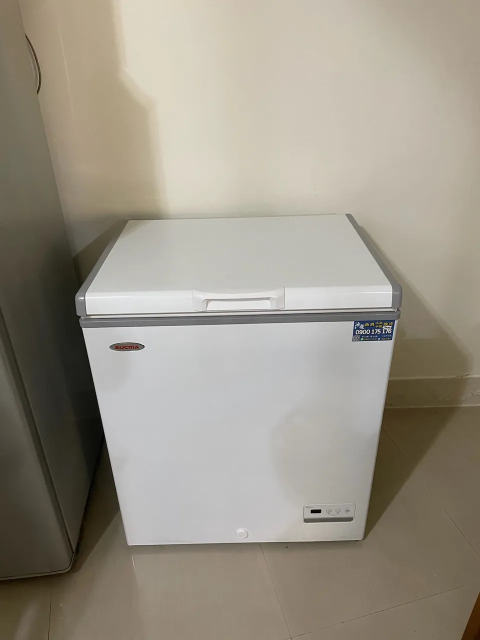 全新小型臥式冷凍冰櫃外觀