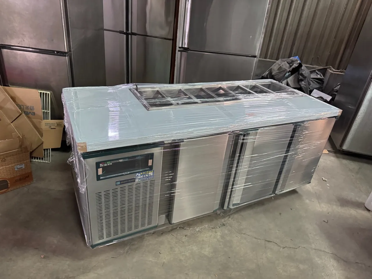 全新工作台冰箱包膜出貨前實拍